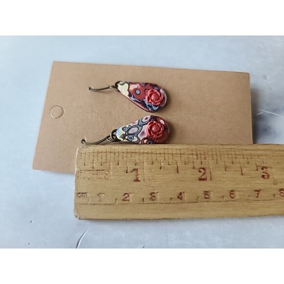 Polymer Clay Floral Dangling Pierced Earrings New - Picture 9 of 10